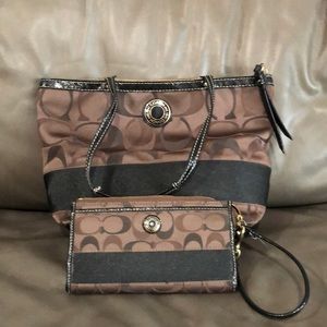 Coach purse and wallet